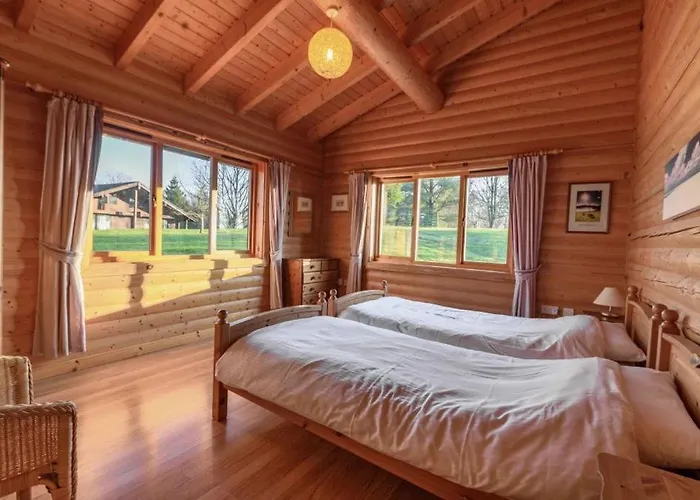 Pinecroft Chalet Ingleton (North Yorkshire)