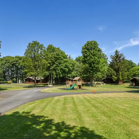 Pinecroft イングルトン